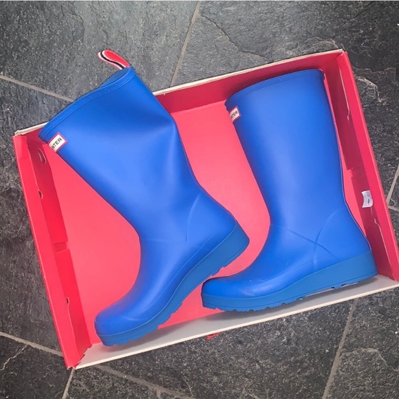 Electric Blue Shirt Hunter Rain Boots 